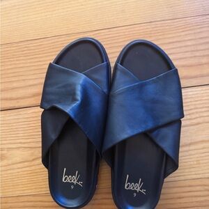 Women's Black Leather Sandals size 9